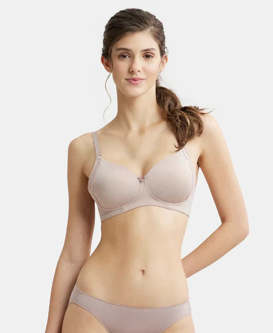 Jockey 1816 Women's ?Wirefree Padded Soft Touch Microfiber Elastane Full Coverage T-Shirt Bra with Lace Styling ?