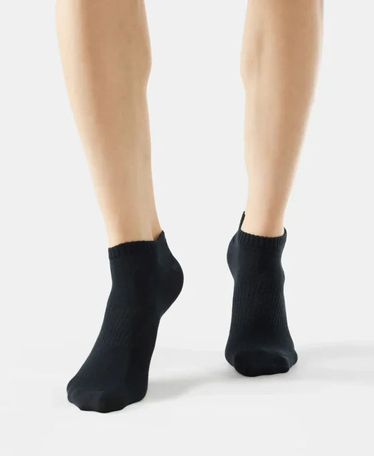 Jockey 7097 Men's Compact Cotton Elastane Stretch Low Show Socks with StayFresh Treatment