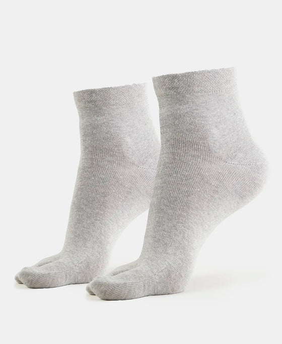 Jockey 7487 Women's Compact Cotton Stretch Toe Socks with StayFresh Treatment