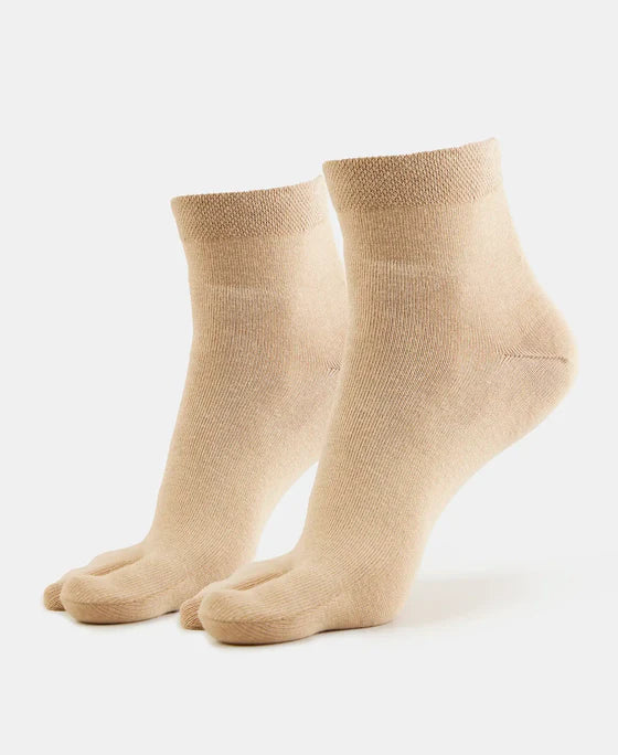 Jockey 7487 Women's Compact Cotton Stretch Toe Socks with StayFresh Treatment