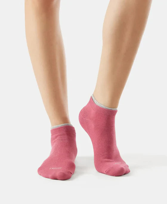 Jockey 7491 Women's Compact Cotton Stretch Solid Low Show Socks with StayFresh Treatment