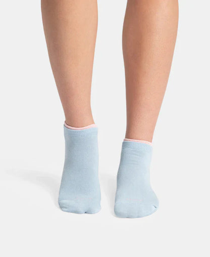 Jockey 7491 Women's Compact Cotton Stretch Solid Low Show Socks with StayFresh Treatment