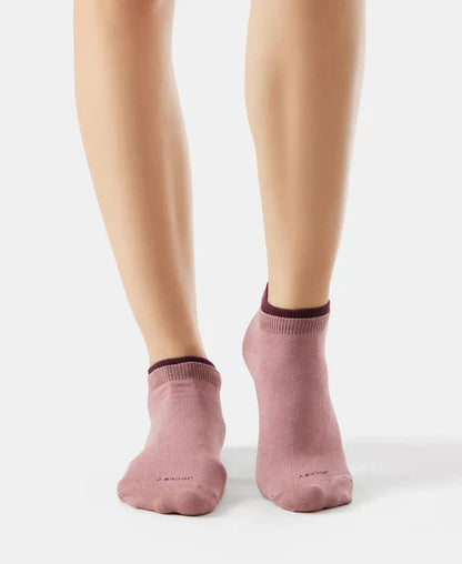 Jockey 7491 Women's Compact Cotton Stretch Solid Low Show Socks with StayFresh Treatment