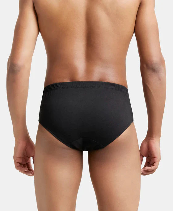 Jockey 8035 Men's Super Combed Cotton Solid Brief with Ultrasoft Concealed Waistband-(pack of 2)
