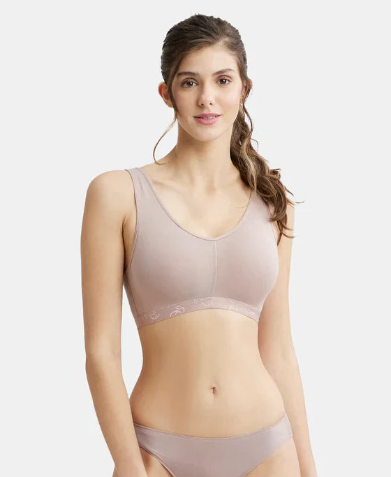 Jockey ES04 Women's Wirefree Padded Super Combed Cotton Elastane Stretch Full Coverage Lounge & Sleep Bra with Removable Pads