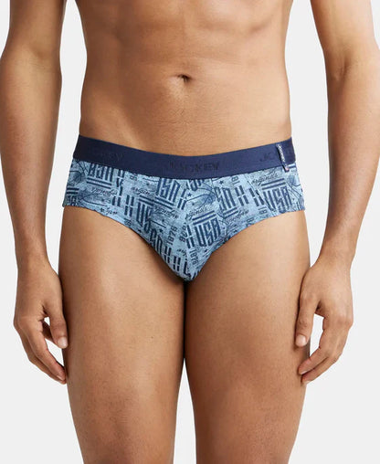 Jockey US52  Men's Super Combed Cotton Printed Brief with Ultrasoft Waistband (Prints may Vary)